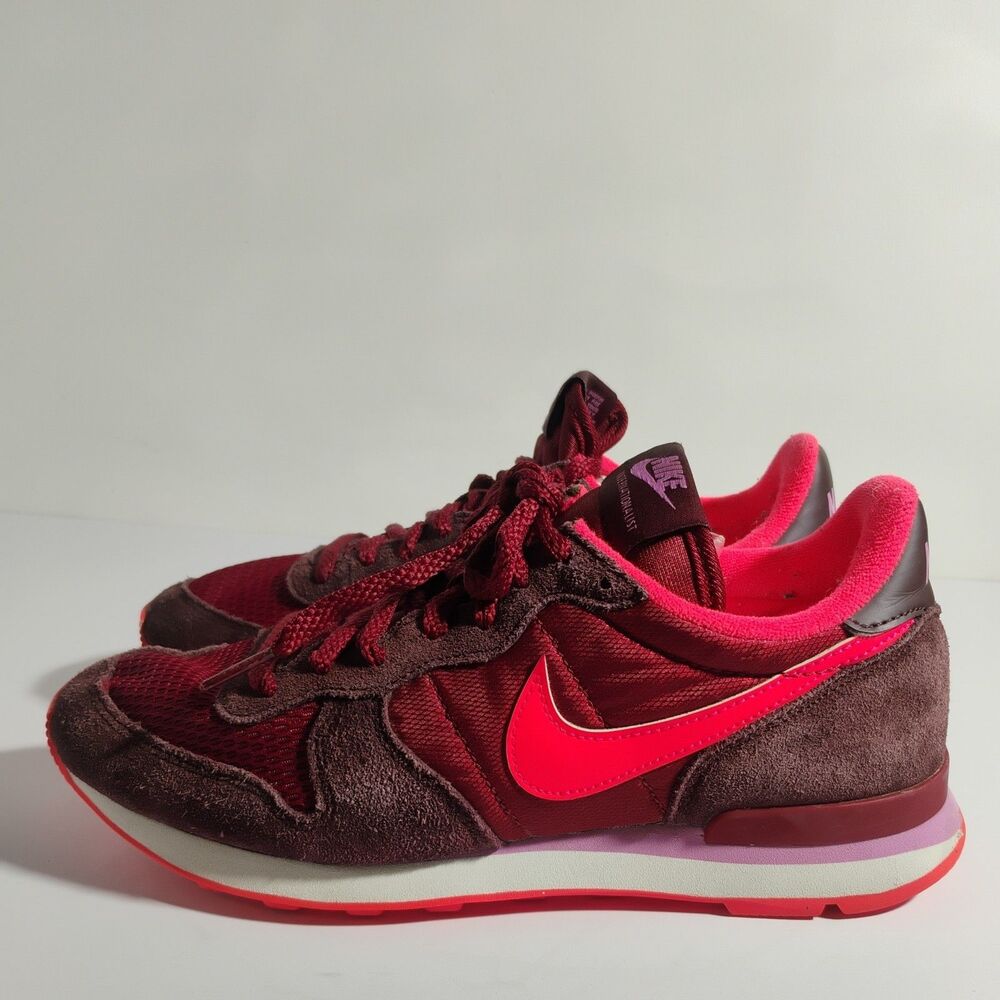 Nike Internationalist Women's Running Shoes 629684-602 Size 8 Burgundy Rare